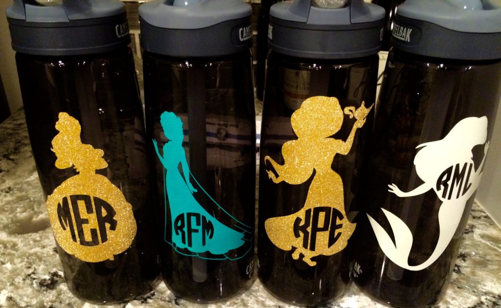 Easy custom monogrammed Disney Water Bottles tutorial - House of Hepworths